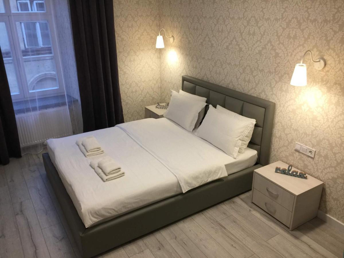 Ok Apartments Yana Zhyzhky Lviv Buitenkant foto